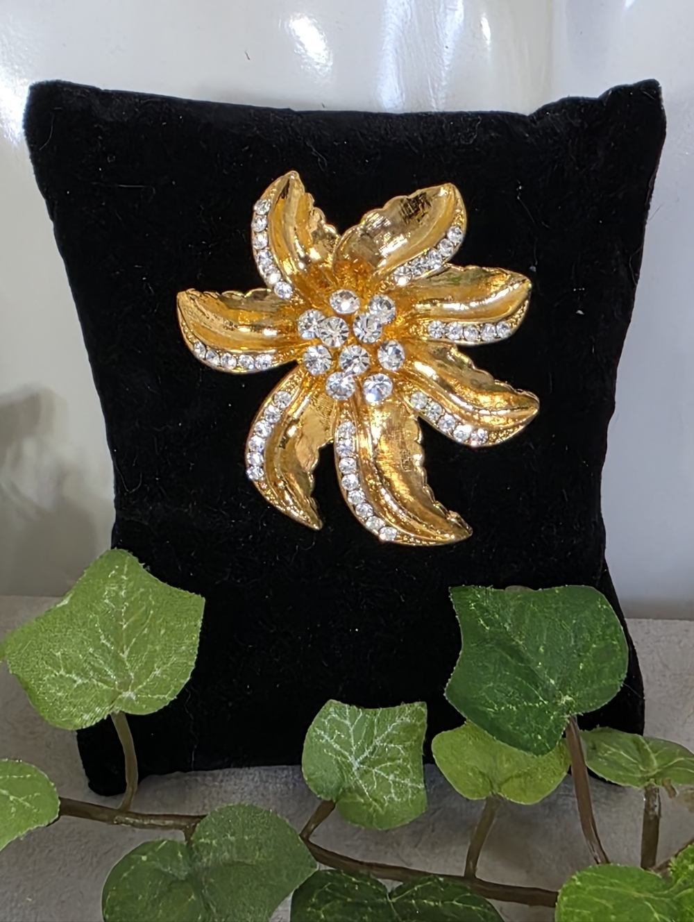 Gold Flower Brooch Pin with Clear Crystal